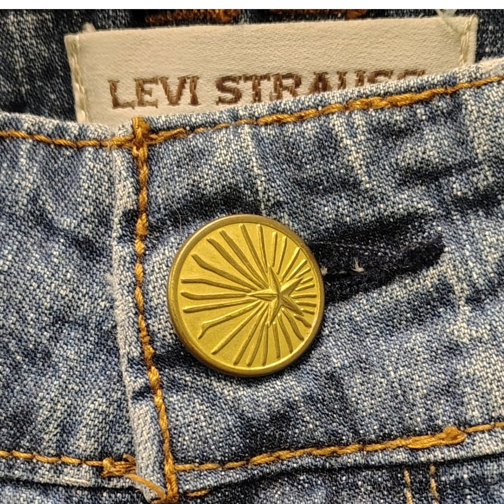 Levi Strauss Signature Women Blue Crop Capri Jeans Mid Rise Straight Leg Size 12 - Picture 6 of 14